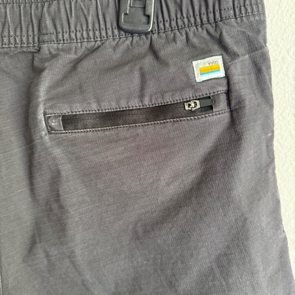 Vuori Ripstop Charcoal Short Mens Large Drawstring Cargo Gorpcore Grey - Picture 5 of 11